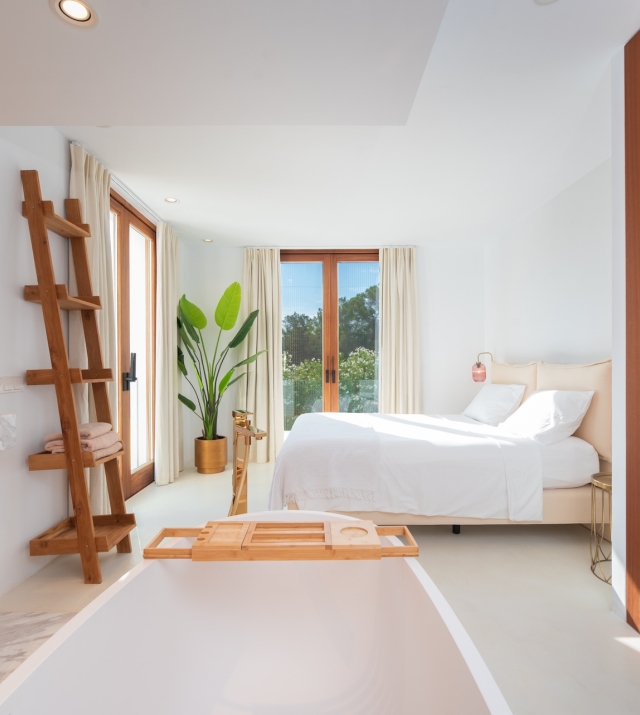 Resa Estates finca Can Floral Ibiza sale koop bedroom 3.jpg